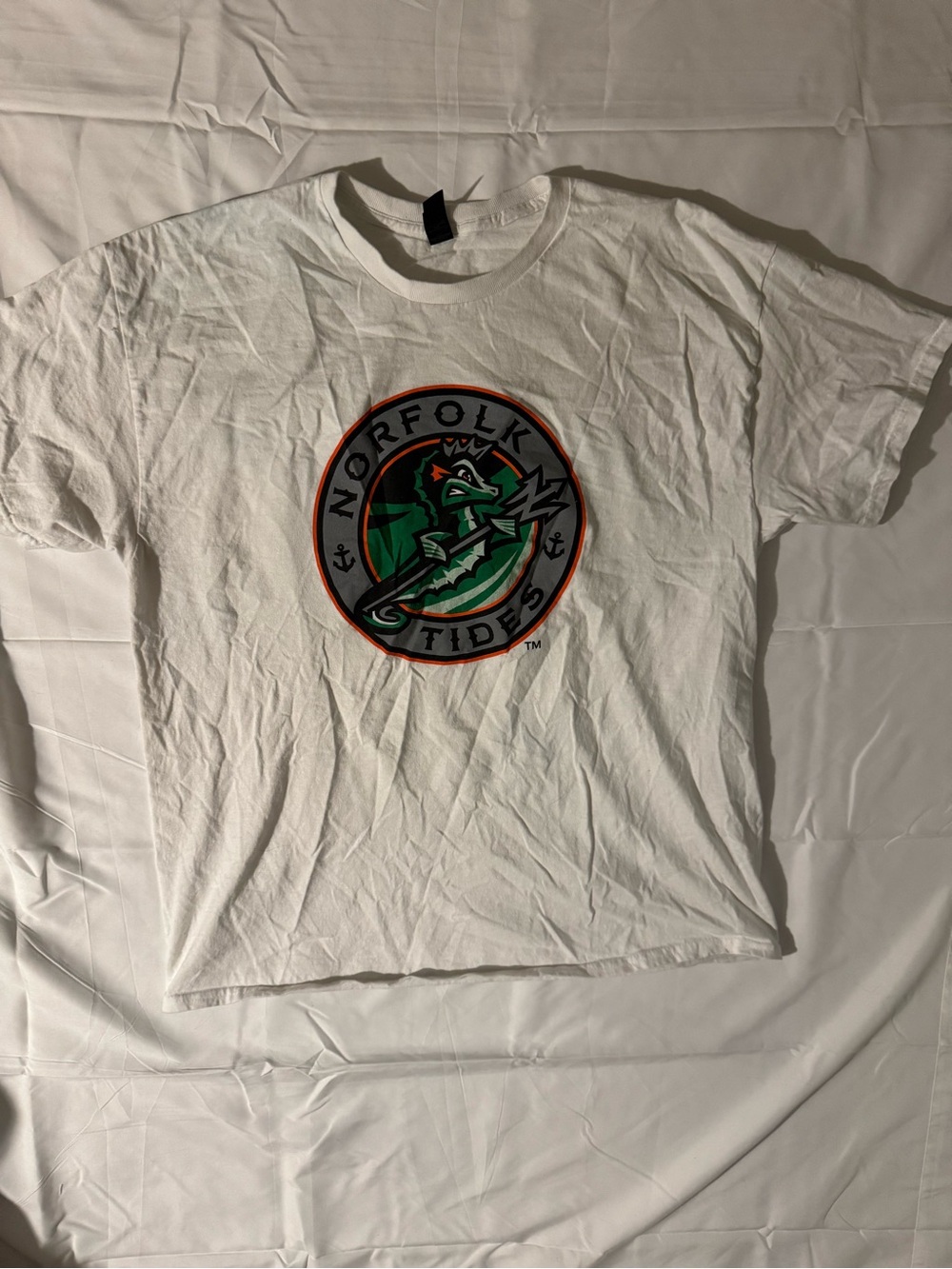 Gildan White T‑Shirt with Black Brand Tag